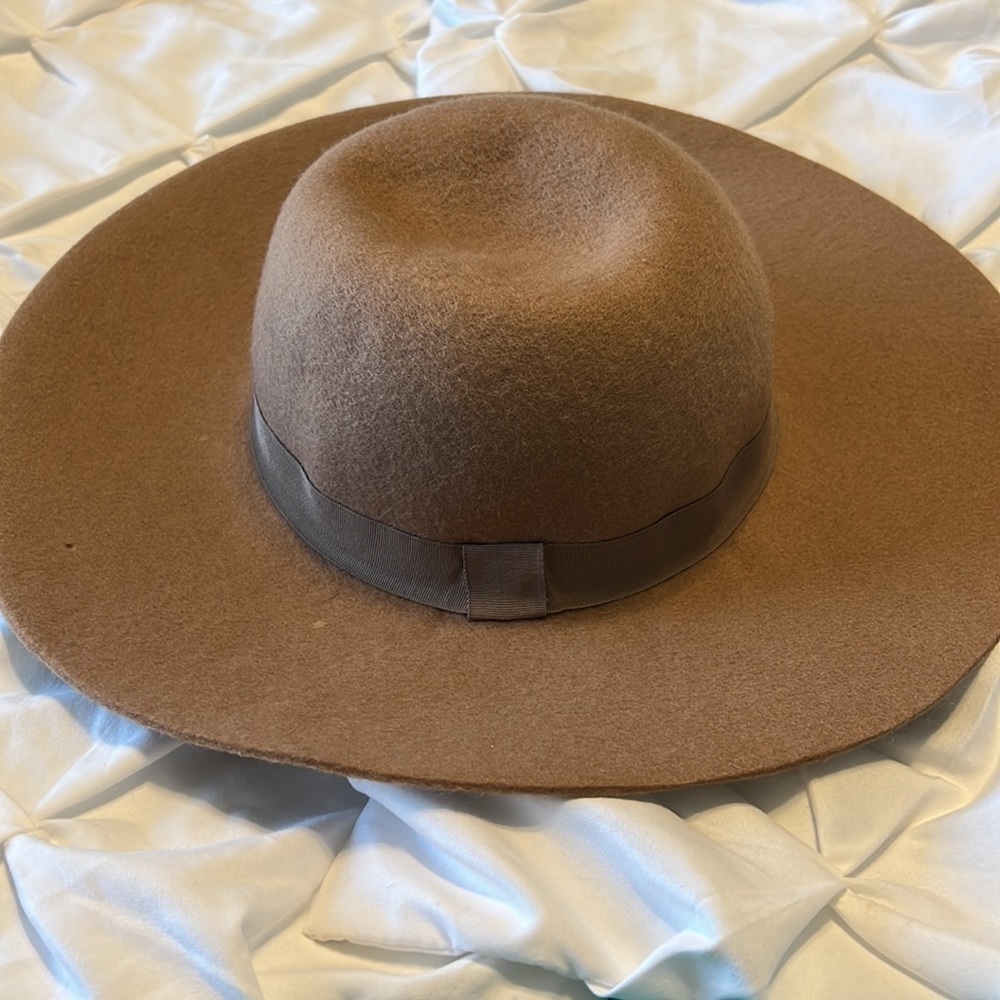 Avon Ladies felt hat